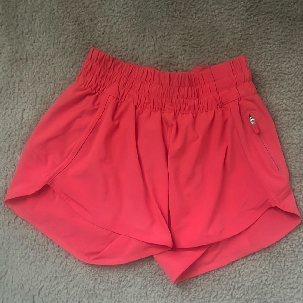 Lululemon short